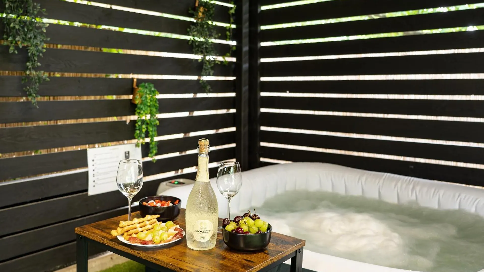 Tt Relax - Private Jakuzzi - Hajdúszoboszló