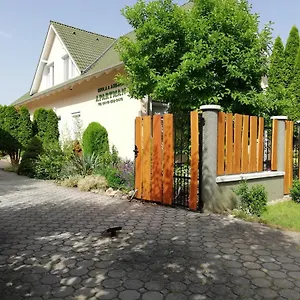  Apartmán Imola Es Andrea Apartmanhaz
