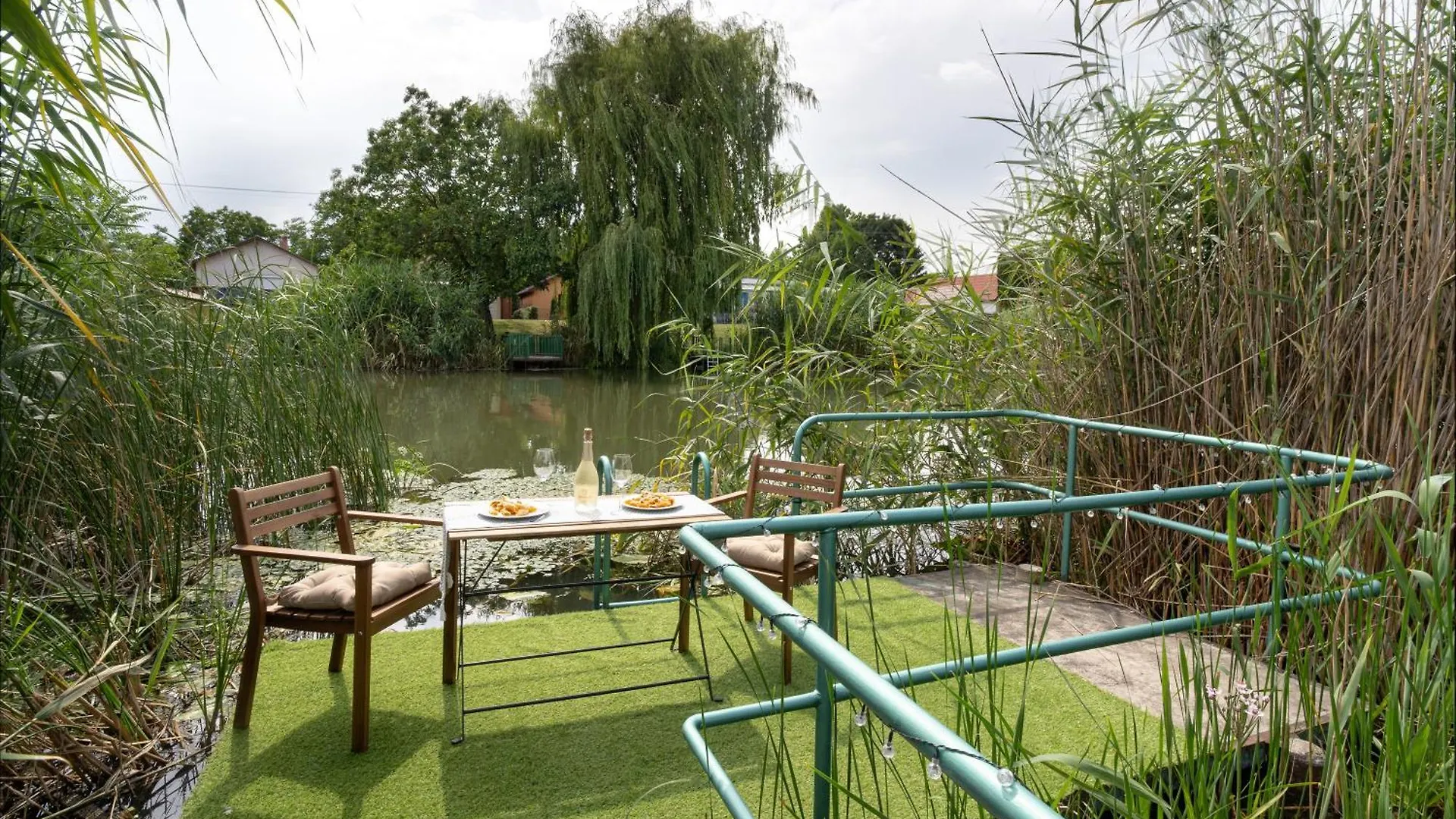 Tt Relax - Private Jakuzzi - Hajduszoboszlo 0*,  Hungary
